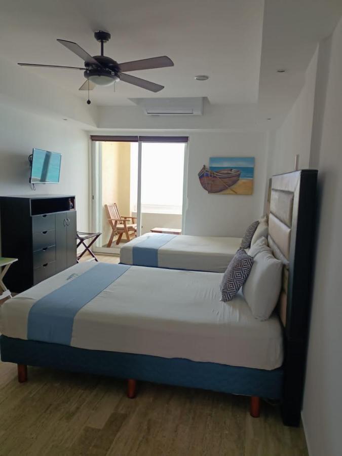 Capitan Suites Sea View Cancun Exterior photo